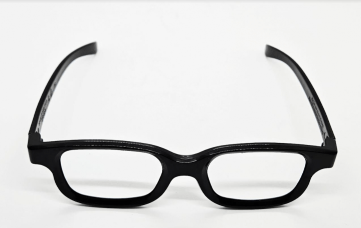 alphabet hunt shows a pair of glasses.