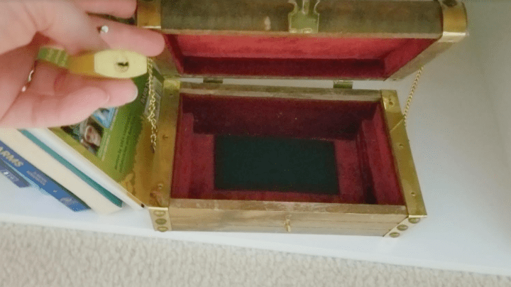 DIY escape room shows an unlocked treasure chest